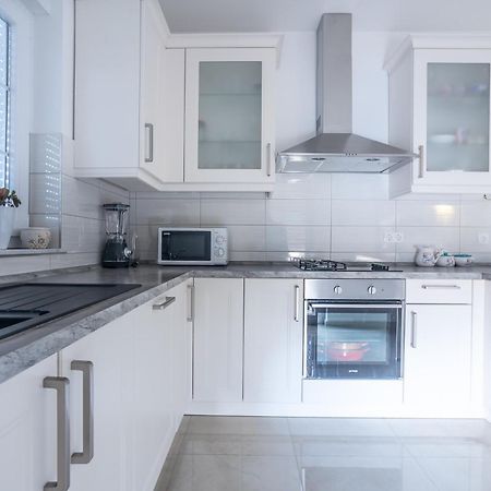 Apartments Sandrina วรซี ภายนอก รูปภาพ