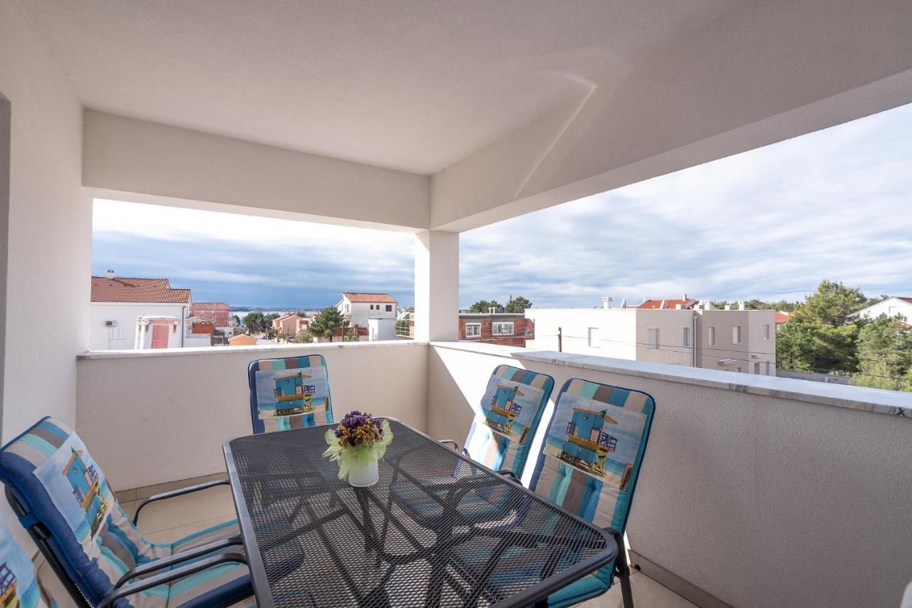 Apartments Sandrina วรซี ภายนอก รูปภาพ