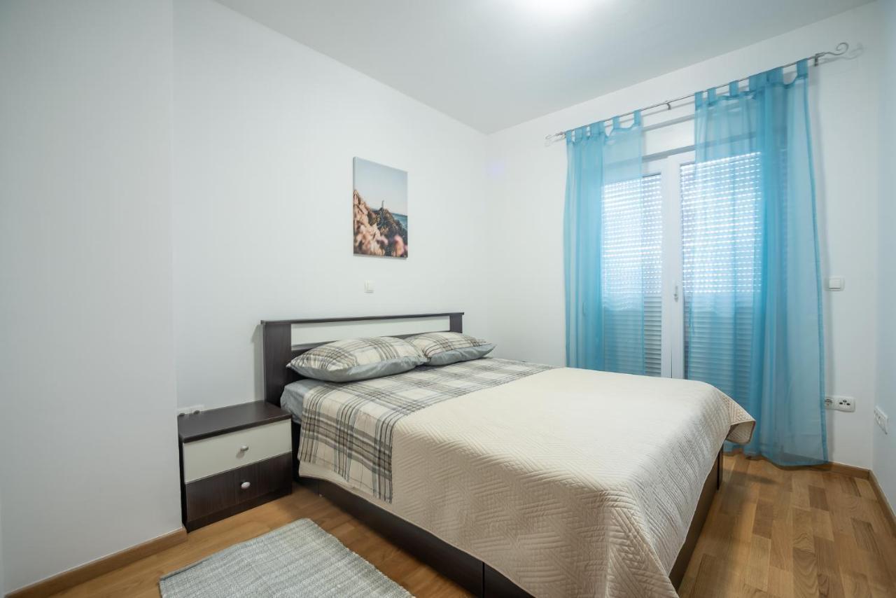 Apartments Sandrina วรซี ภายนอก รูปภาพ
