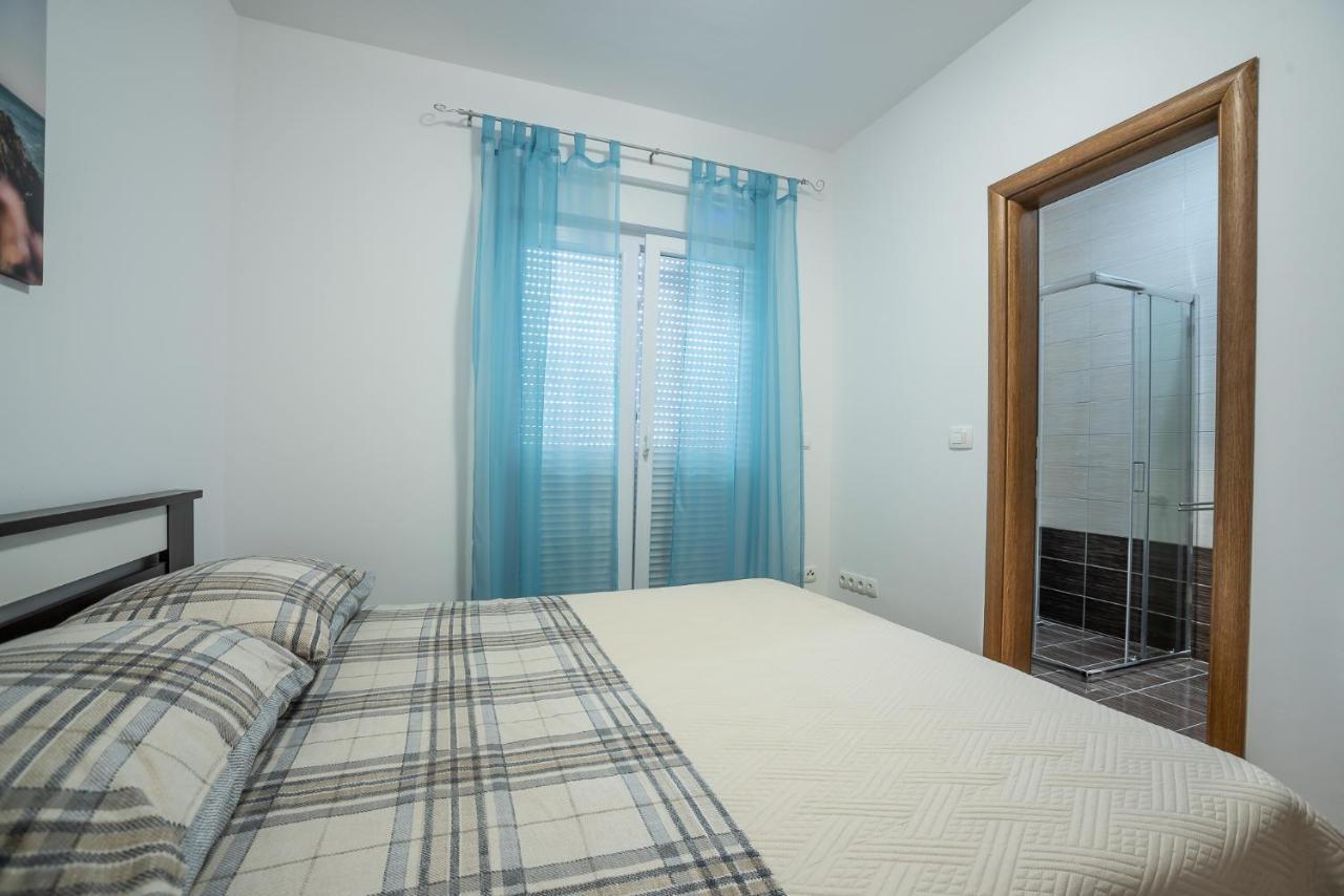 Apartments Sandrina วรซี ภายนอก รูปภาพ