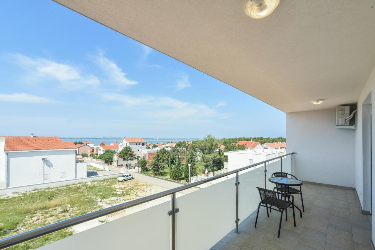 Apartments Sandrina วรซี ภายนอก รูปภาพ