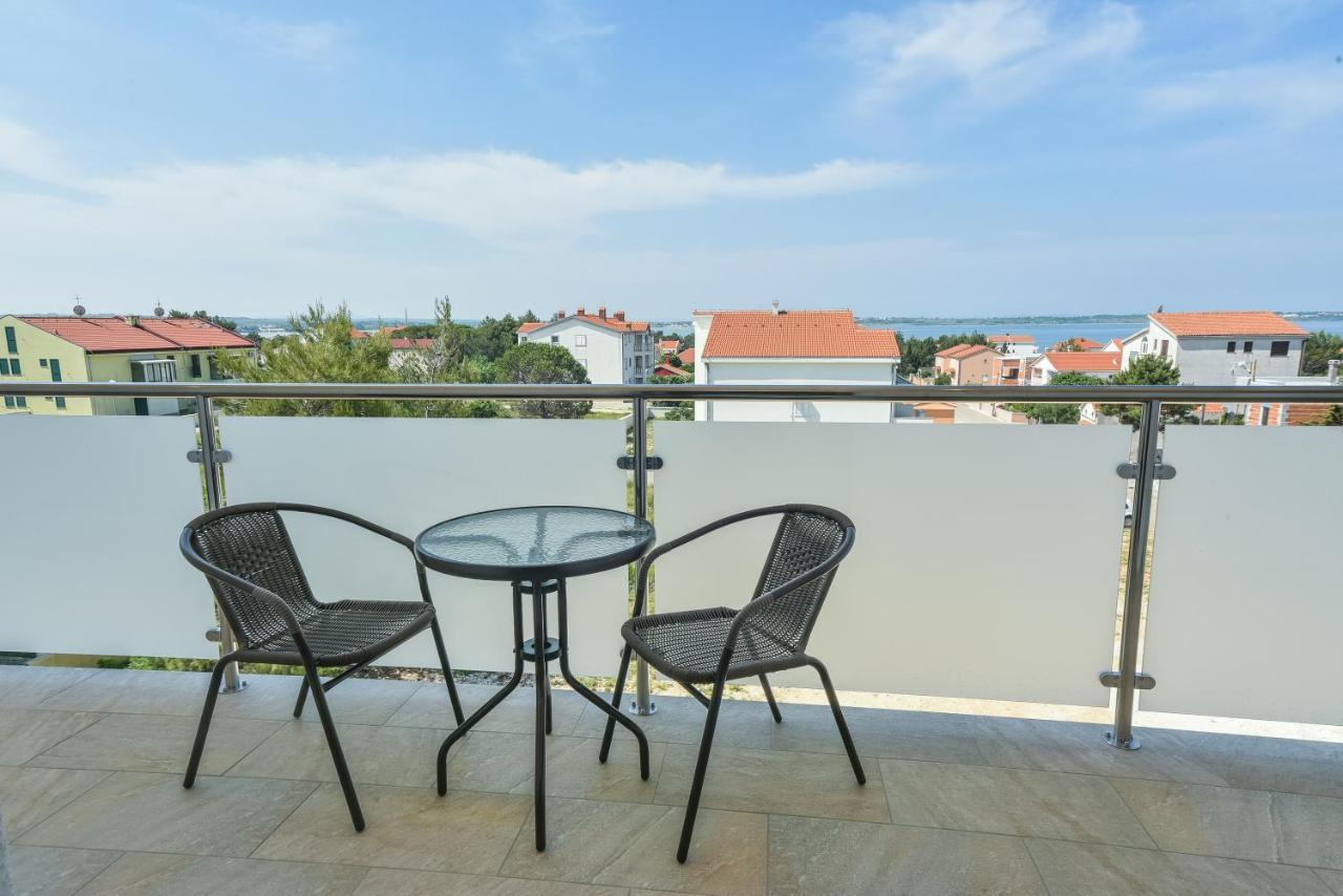 Apartments Sandrina วรซี ภายนอก รูปภาพ